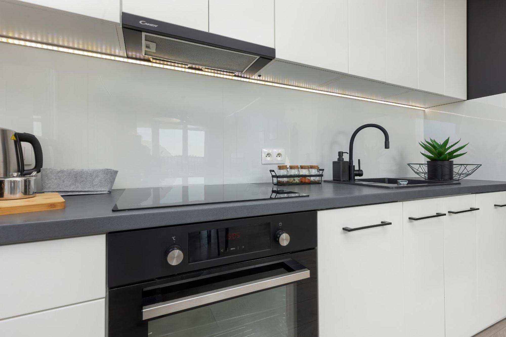 Podgorze Lipska Pet-Friendly Apartment With Balcony And Parking By Renters Prestige Krakov Exteriér fotografie